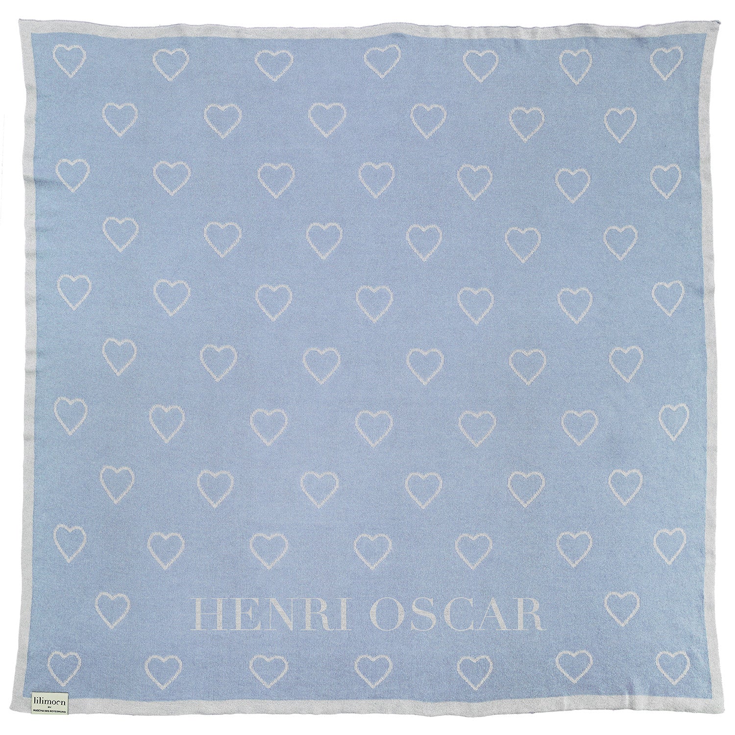 Personalisierte Babydecke KIND DER STADT in Himmelblau und Cremeweiß mit Herzmuster von LILIMOON